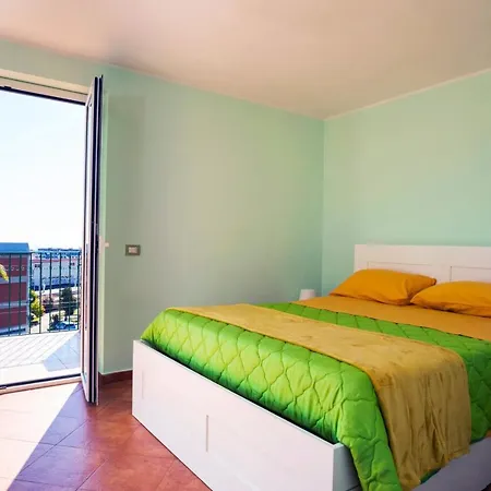 Apartment Bright Apartment: Poolside Retreat Acireale
