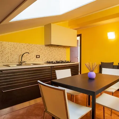 Apartment Bright Apartment: Poolside Retreat Acireale